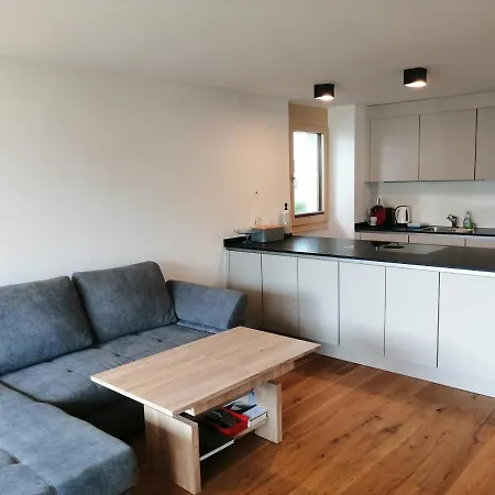 Apartment Ferienwohnung *